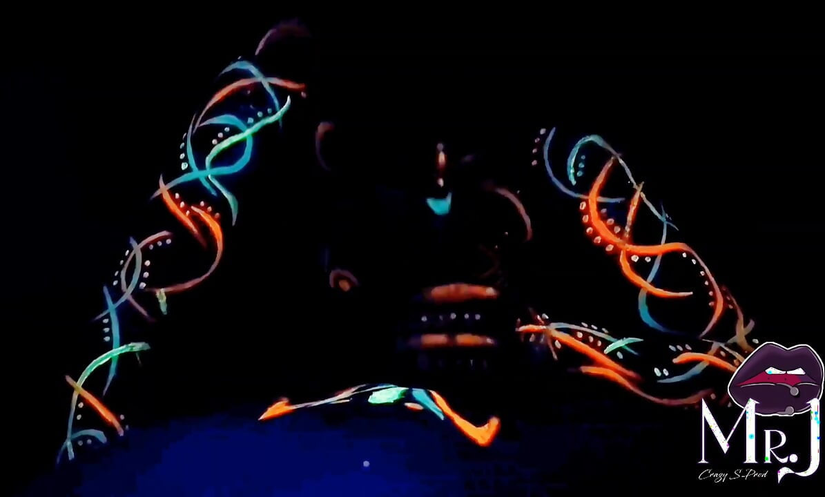 סקס וציור UV עם ניקס ודמונה