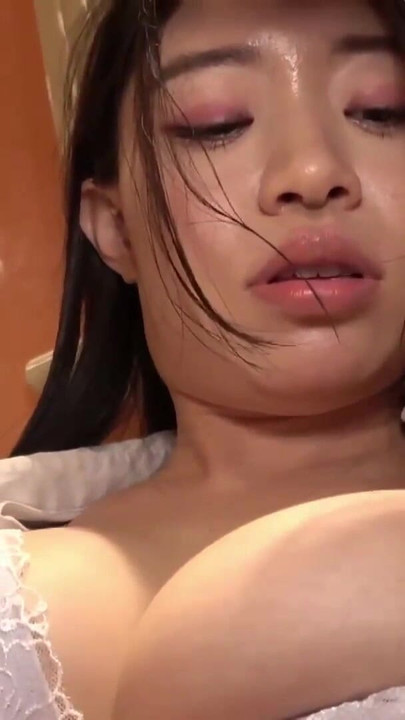 Kaho - Pertemuan dalam talian No.128: awek bertetek besar yang chill tetapi benar-benar kotor. Dia Menaung Untuk Perjalanan Tamat Pengajian | Klip 1