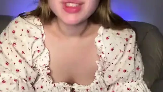 Jucielussie anal plug in doggystyle