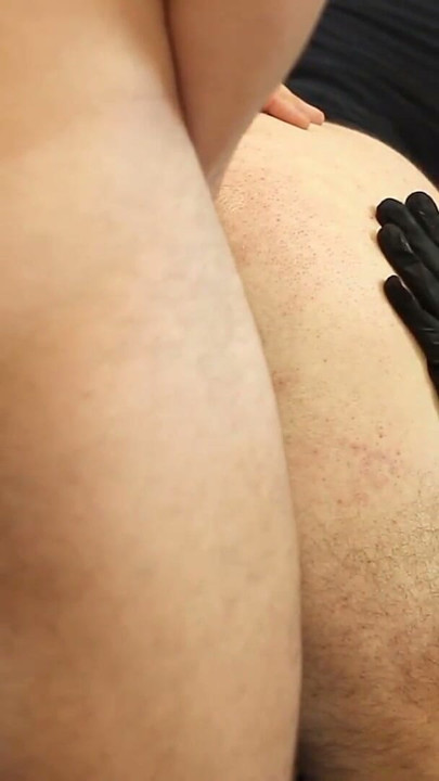 Je partage ma femme avec un ami. Trio. mfm. cocu. Mari bisexuel. scène complète | Clip 1