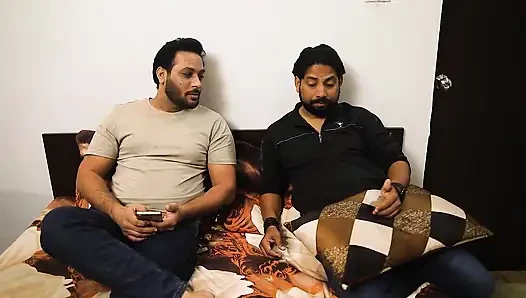 seksi freindleriyle sikilen iki üvey erkek kardeşin hikayesi