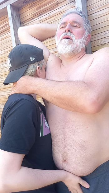 Video completi di papà e twink sul mio profilo