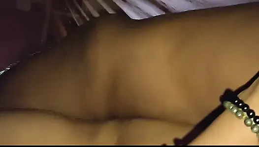 Video seks hardcore lagi asik nyepong kontol sambil bugil
