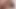 Kıvırcık saçlı seksi siyah genç çamaşır makinesinde sıkışıp kalıyor