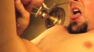 Guy loves to eat his own cum 4