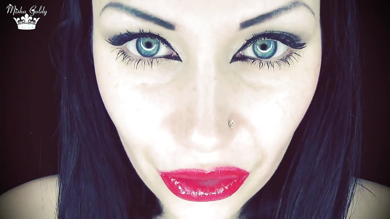 My red kisses make you cum on my face in clip! But this will never happen in real life sissy boy!