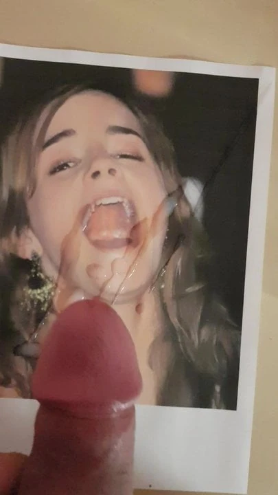 Emma Watson open mouth for cum
