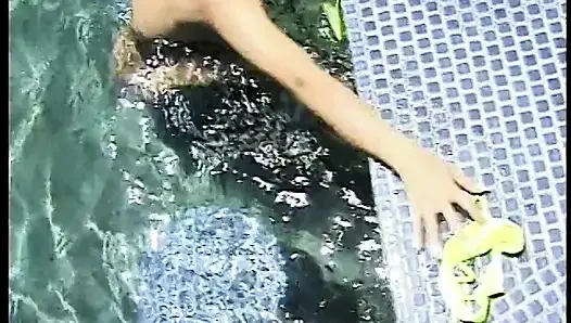 Brunette Loves to Have Her Pussy Eaten Before Fucking Outdoor