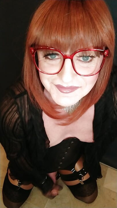 Naughty Látex Crossdresser