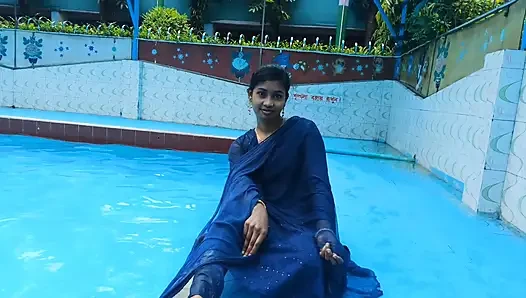 Video seks vabi india asli di kolam renang