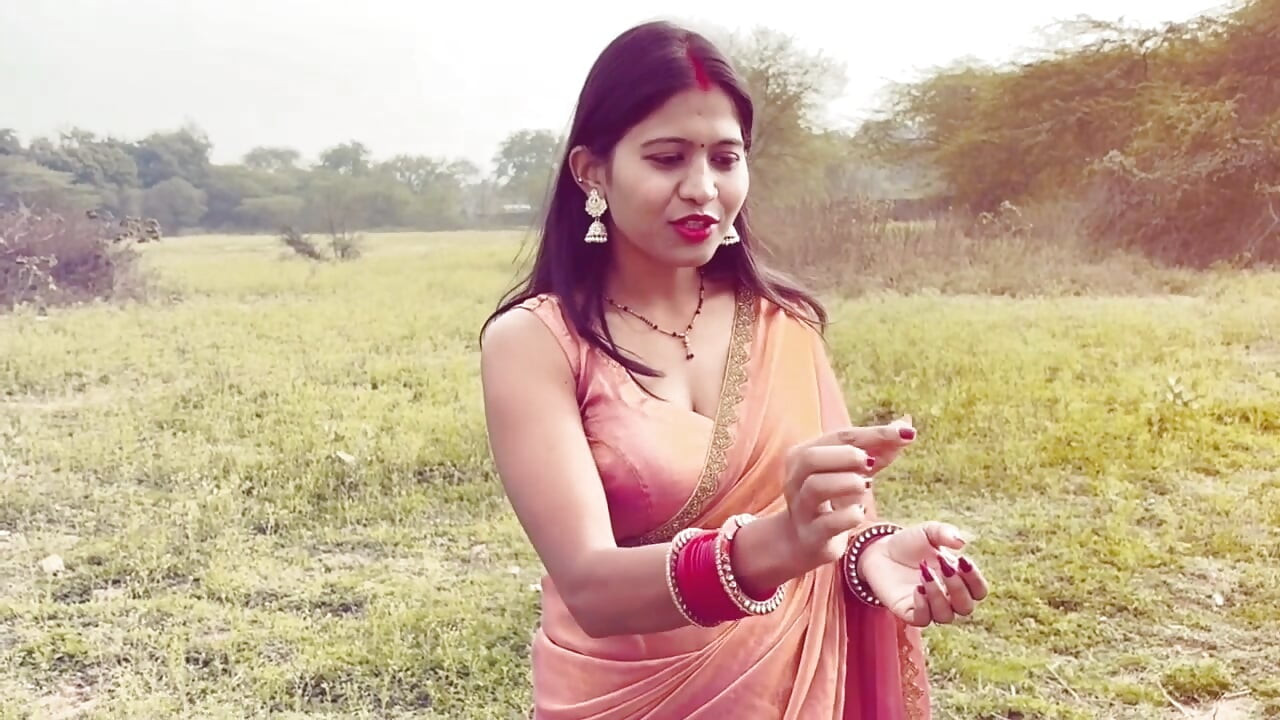 Desi Village hete Sali neukt eerste keer met haar jija buitenshuis, hete Sali neuken xxx video strakke kut