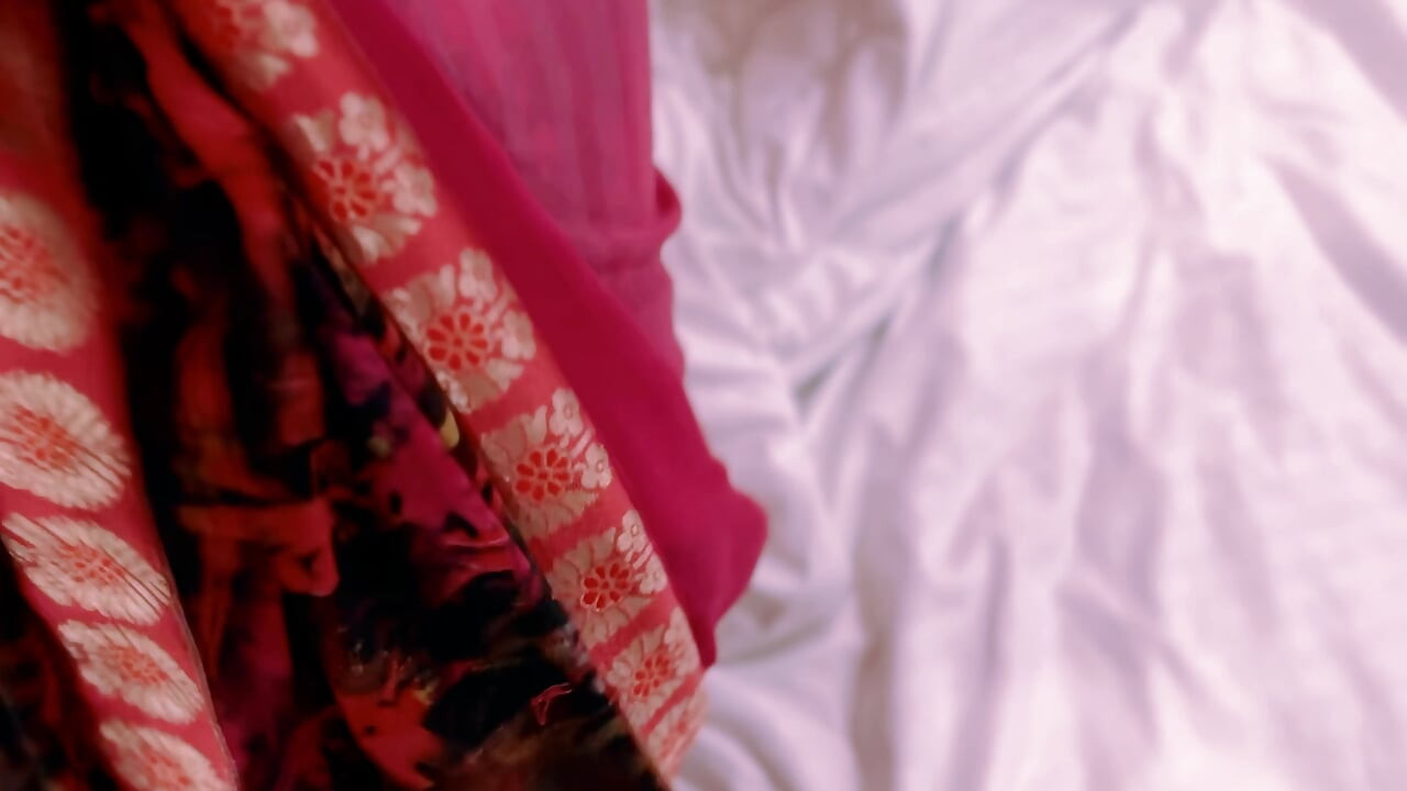 Hot Indian Maid Bhabhi Fucked by House Owner