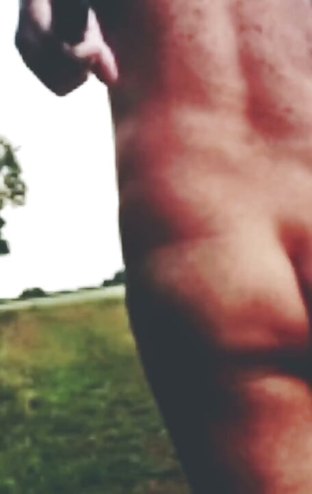 Naked Selfie Walk