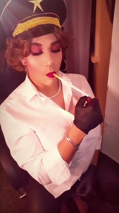 Mrs Dangle smokes 2x extra long cigarettes