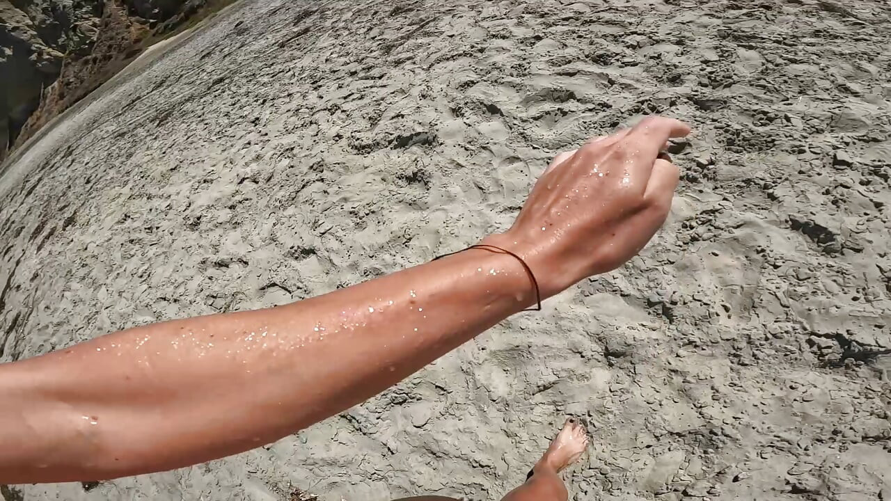 Fit Blonde Gets Creampie At The Nude Beach