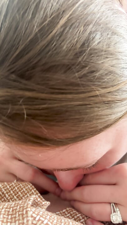 POV Edging Blowjob fra MILF-kone