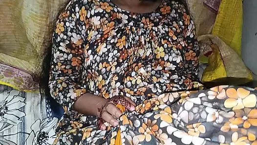 Bölüm 1 Hintli üvey anne büyük yaraklı büyük zenci yarağı ve gırtlağına kadar alıyor adam Bangladeşli kıza nüfuz etmek için eski pikap şemasını istismar ediyor