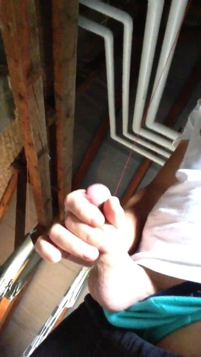 Ragazzo tedesco si masturba