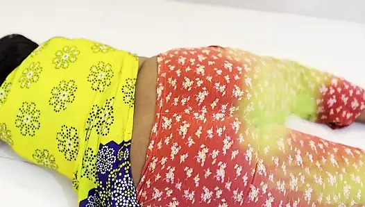Hintli ateşli orta yaşlı seksi üvey anne üvey oğlu tarafından sikiliyor - büyük göt sikişi ve arkadan sikişiyor - büyük döl