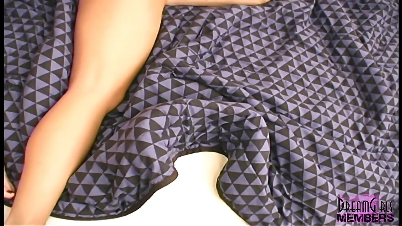 Вечеринка с трахом с тремя девушками с двойным проникновением