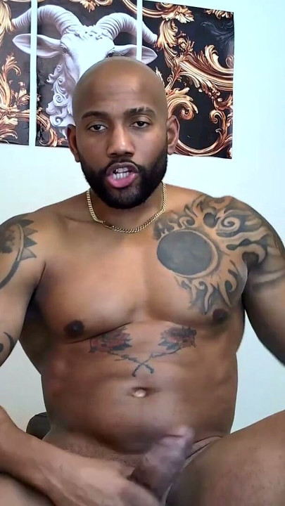 I masturbate while they make a video call | Clip 1