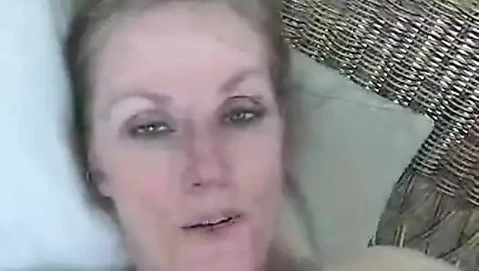 Melanie si seksi bejat: melanie si cewek nakal