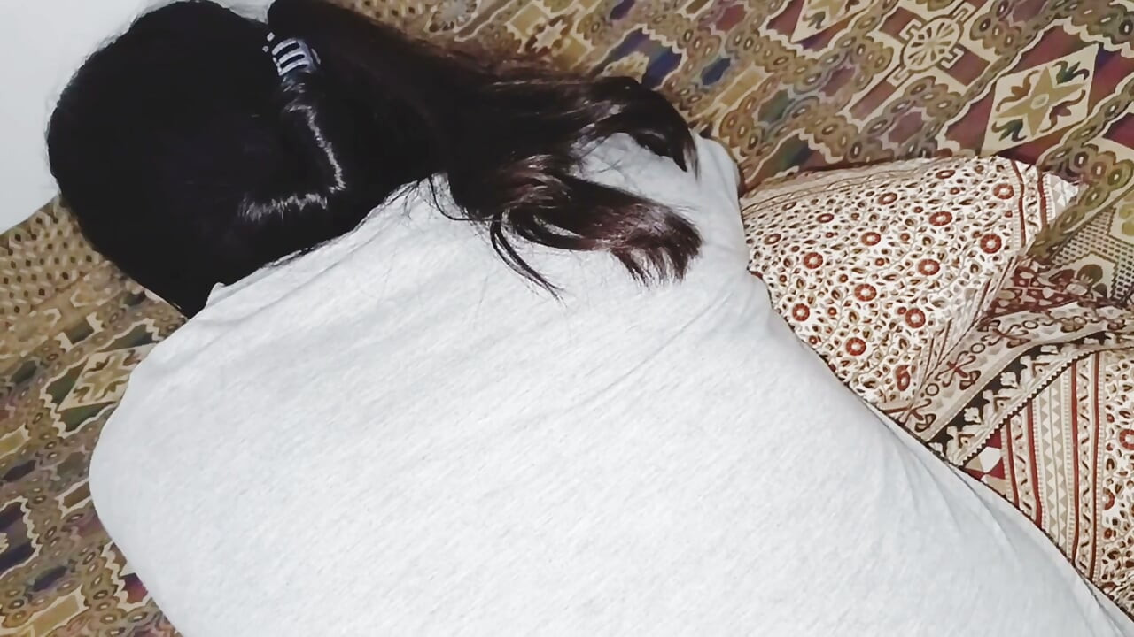 Desi Bhabi Virgin Anal Fuck First Time