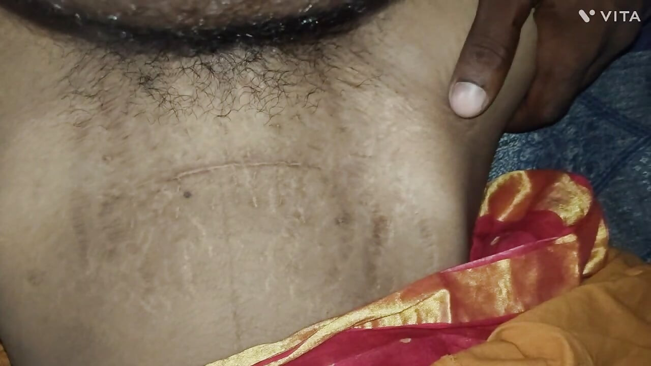 Bhabhi ko pura rat maja liya hai aur bahut jyada Maja aya