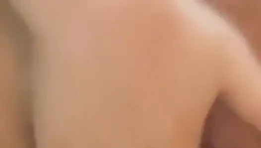 Taze vücut yıkama seksi
