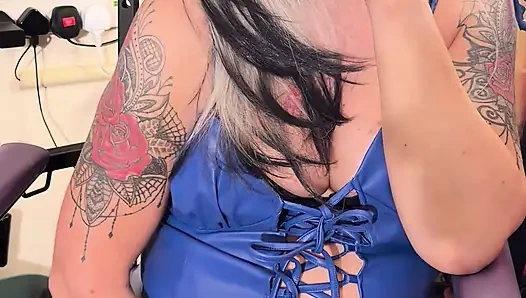 CUMARTESI MAVISI SIGARA IÇEN SÜRTÜK BÖLÜM 1