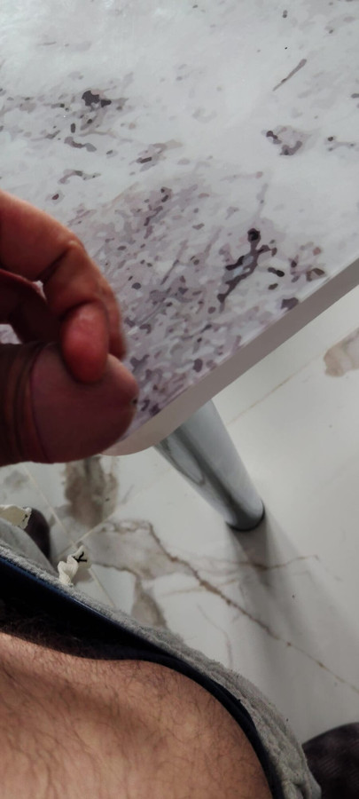 evde ve masaya boşalma