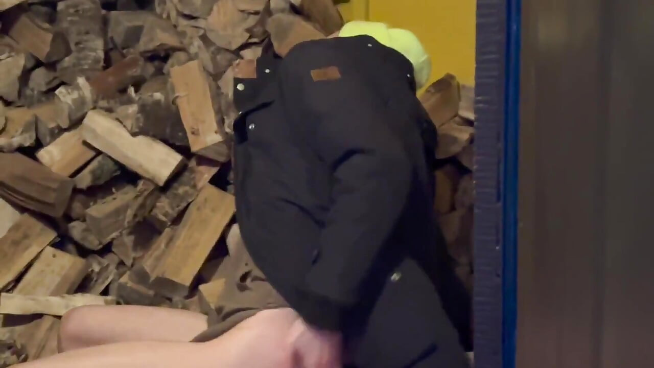 455 Twinks Fuck in the Barn in Winter, and Stepdad Spies on Them