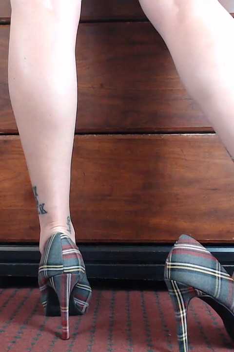 Career Heels Dipping