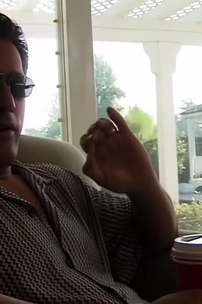 Κούνησε τα εσώρουχά μου και γάμησέ με δυνατά με το μεγάλο σου πούτσο...