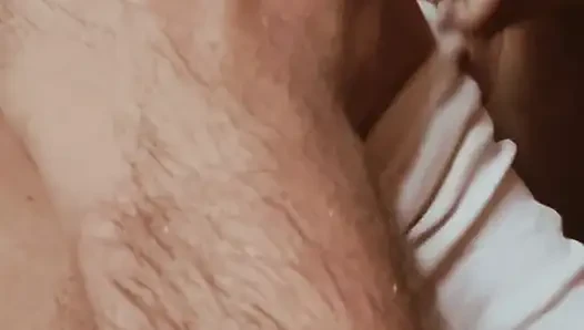 Komşuyla edepsizce konuşma ve eğlence