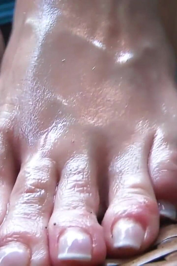 Hands free orgasm