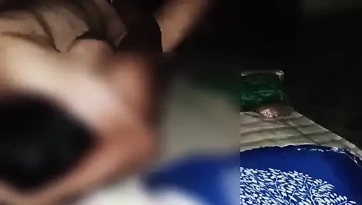 Mitten in der nacht geheimer sex. Desi stiefmutter ficken.