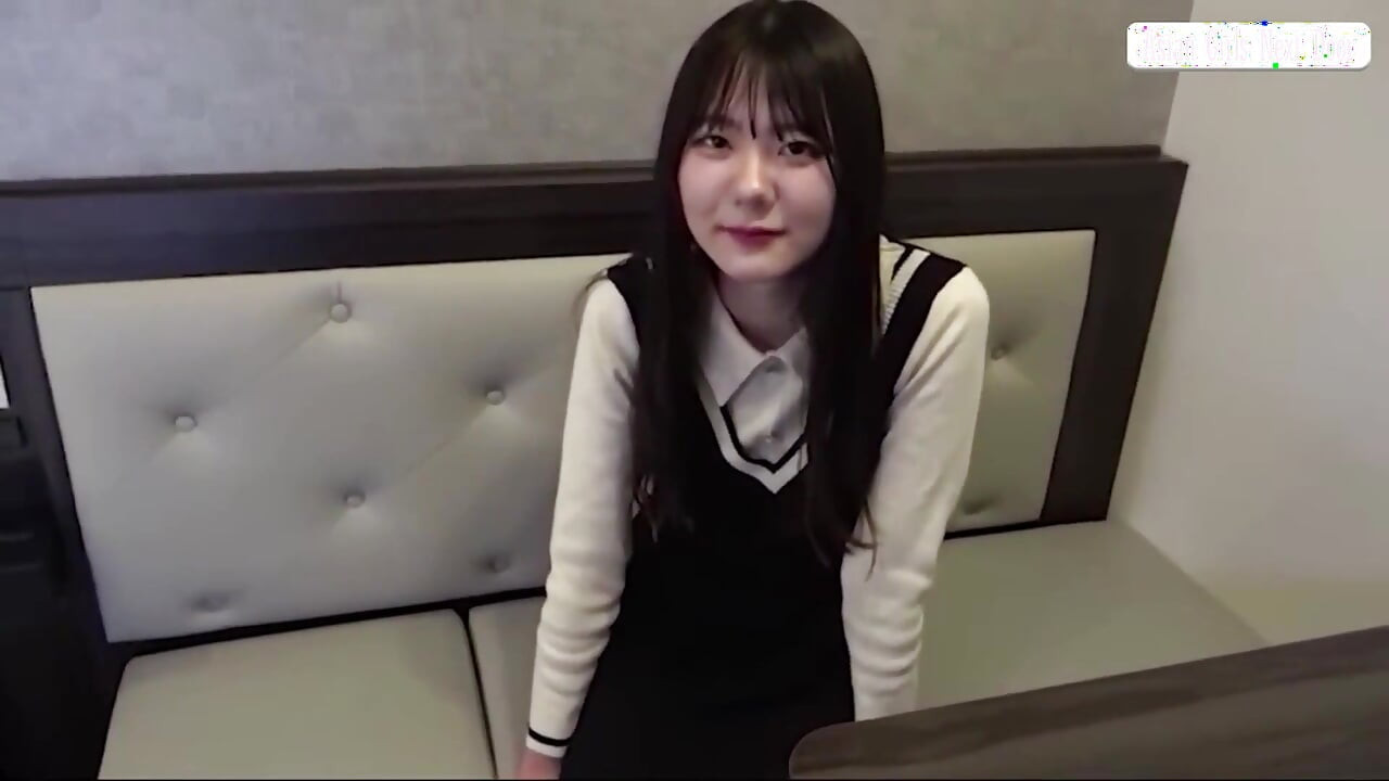 完璧な体型の美しい歯科衛生士が思いがけず同意し、中出しのフィニッシュに巻き込まれる