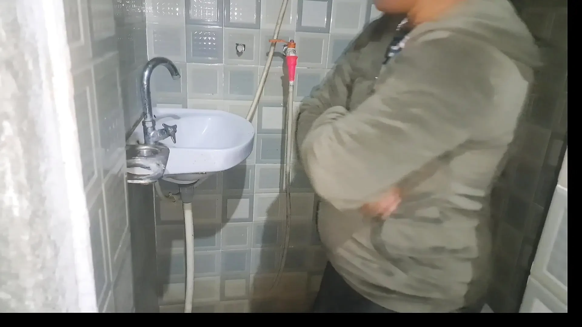 Older Guest With Younger Girl – Secret House Encounter (Roleplay)