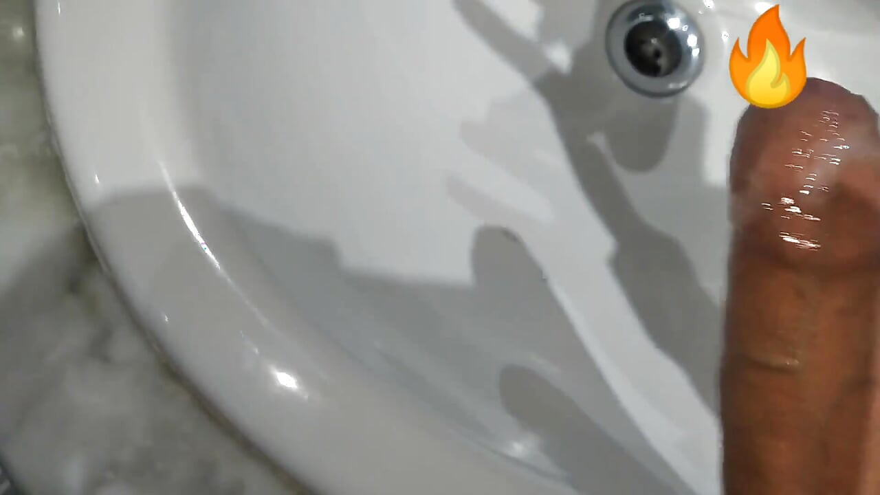 Juicy Big Fat Cock Gets Salivated and Masturbated at My Straight Friend's House (big Cumshot)!