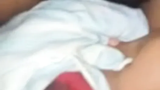 Horny Sri Lankan MILF Rubbing Pussy on pillow