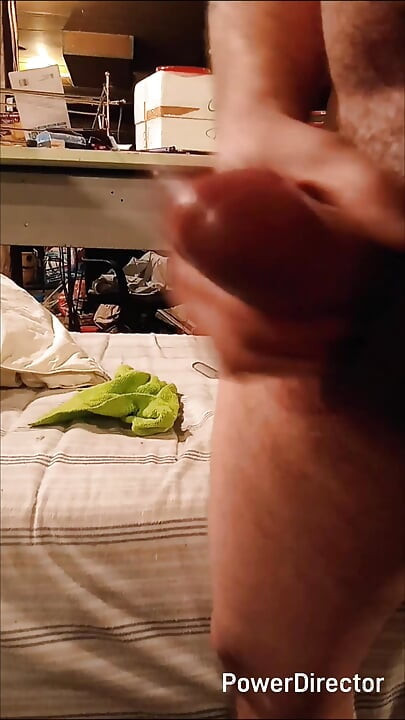 Αυνανισμός, καβάλημα σε Dildos και σπέρμα