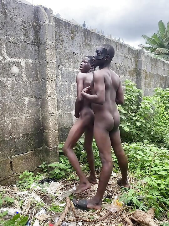 Bush Fucking Section
