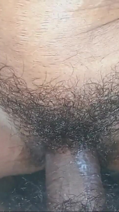 Baldızın dilini görünce, kayınbiraderi evde kimse yokken kalmadı, bu yüzden baldız çok şey yaptı | Klip 1