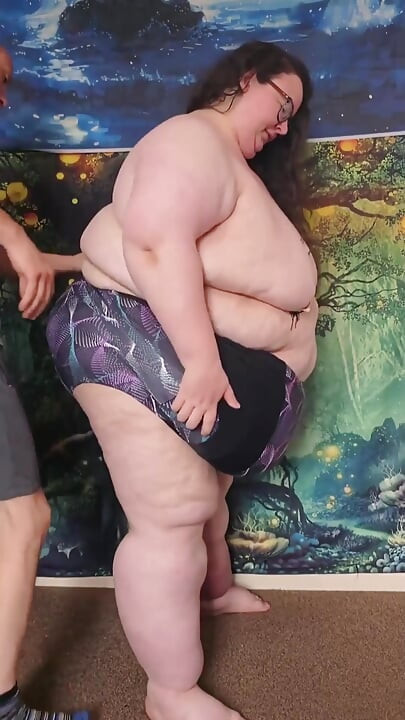 SSBBWファットゴッデス水着試着