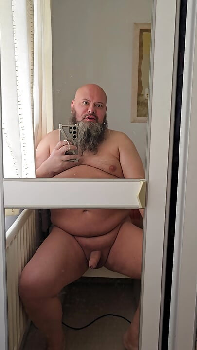 Seated Mirror Masturbation