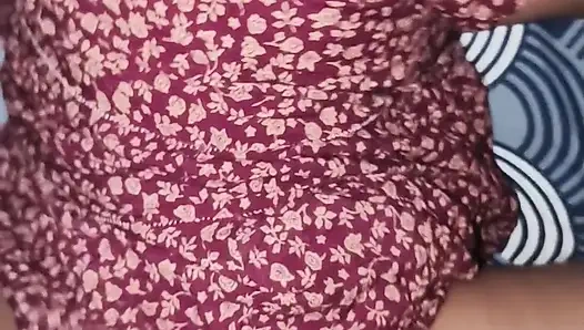 Singgle Beautiful Parent Wearing Hijab Malay Latest