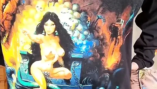 Toket bahenol tante seksi ini dientot habis-habisan sampai mengerang keenakan