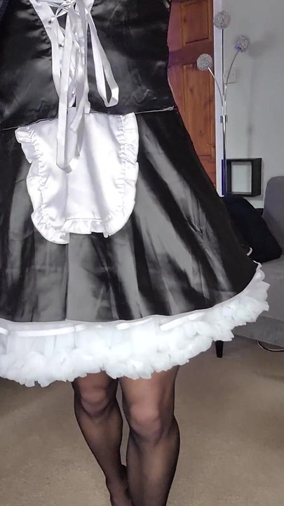 Do you like my cleaning uniform?