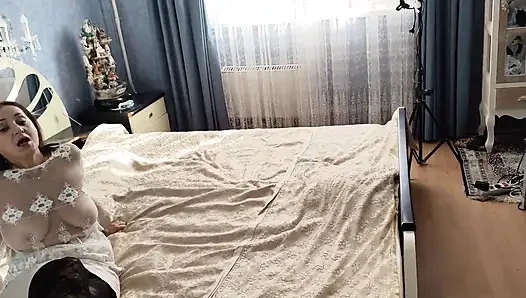 Instead of Taking an Exam at University, I Had Anal Sex with Big-assed Stepmom